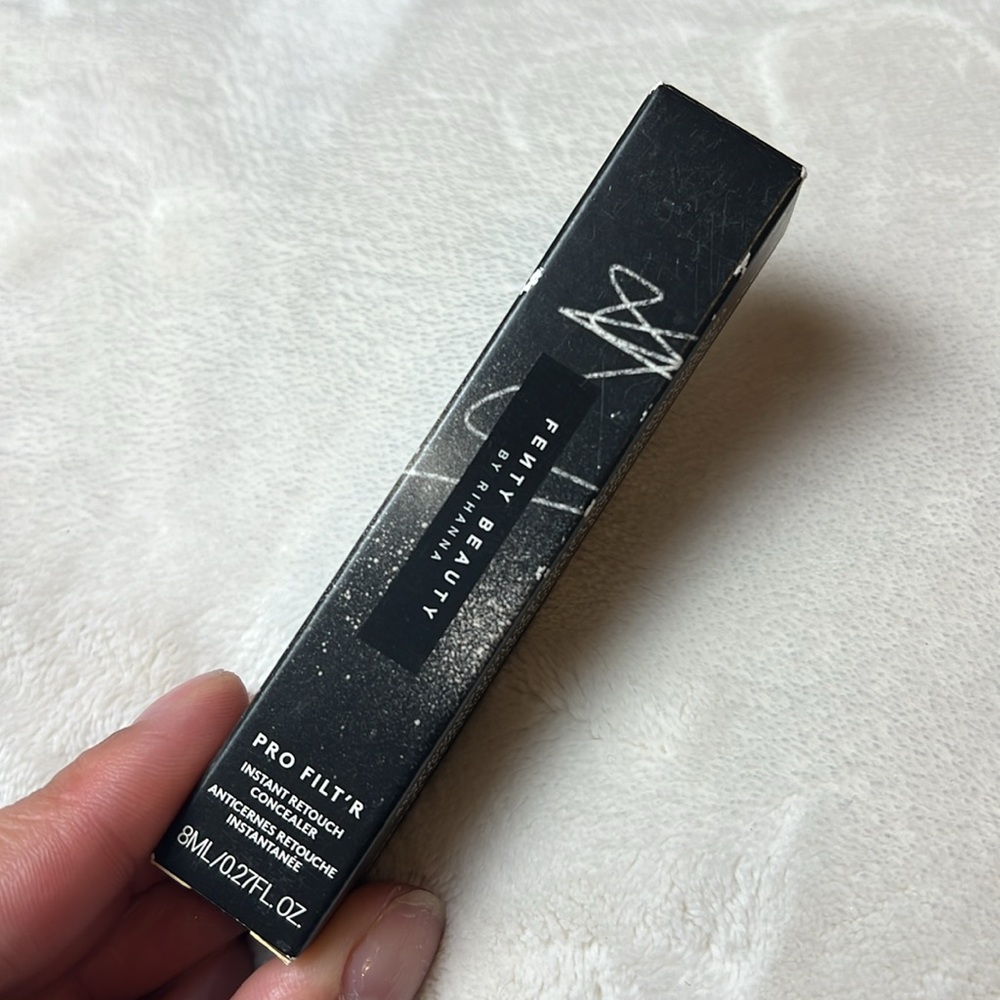 FENTY BEAUTY Pro Filt’r Instant Retouch Concealer - Picture 5 of 6